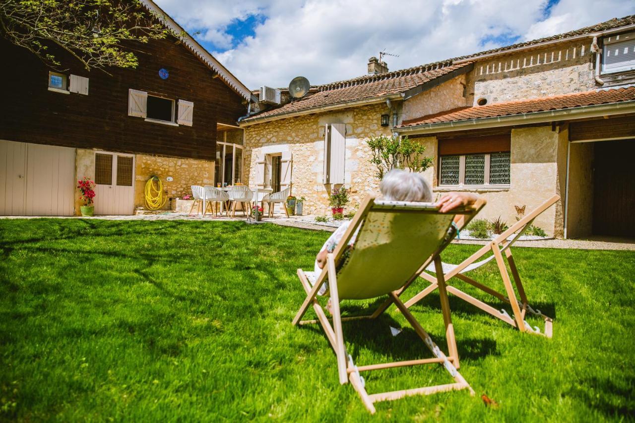 L'Esprit Du 24 Bed & Breakfast Rouffignac-de-Sigoules Dış mekan fotoğraf